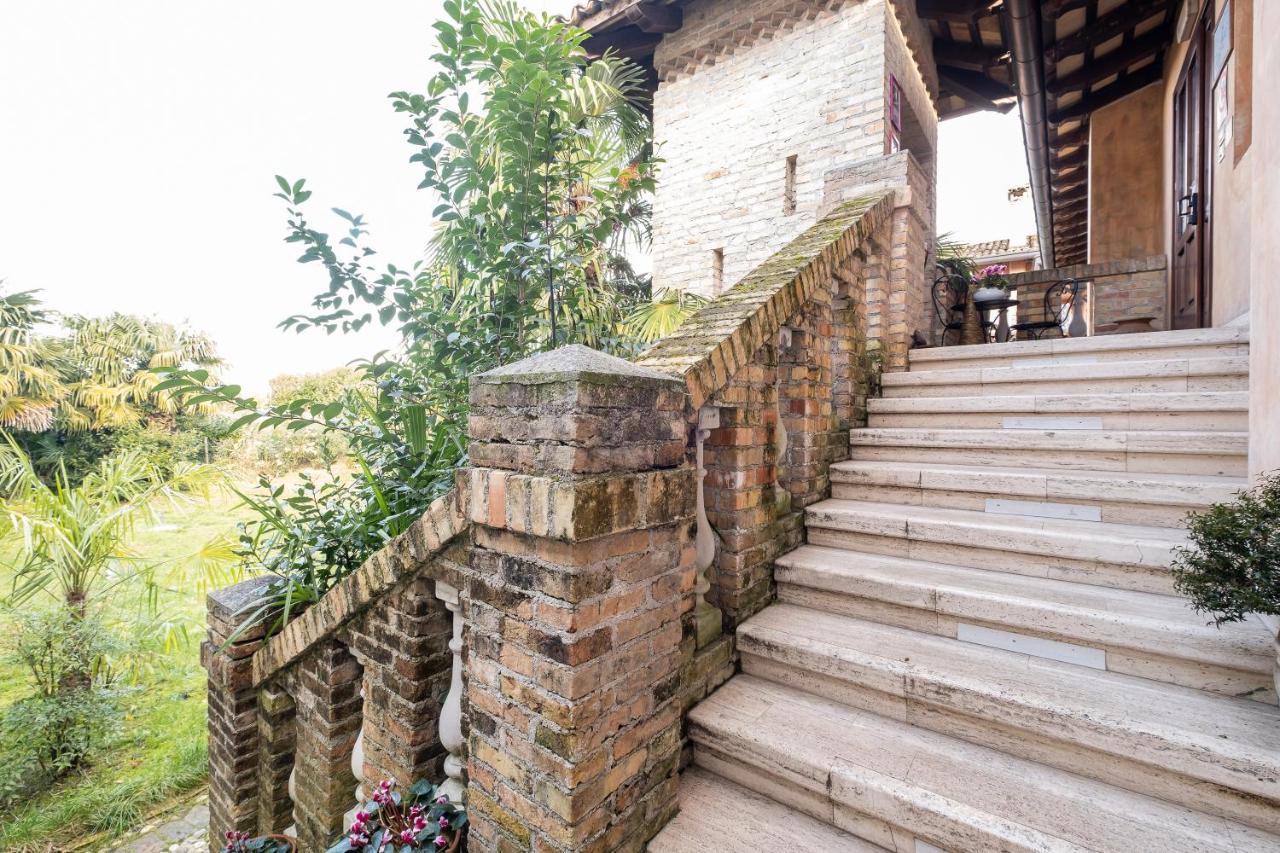 Principato Di Ariis 호텔 리비냐노 외부 사진